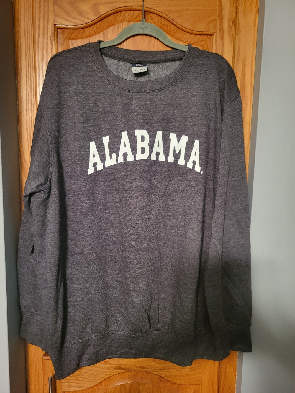 Alabama Sweatshirt MV Sport Mens XL Charcoal Heather Collegiate Athleisure